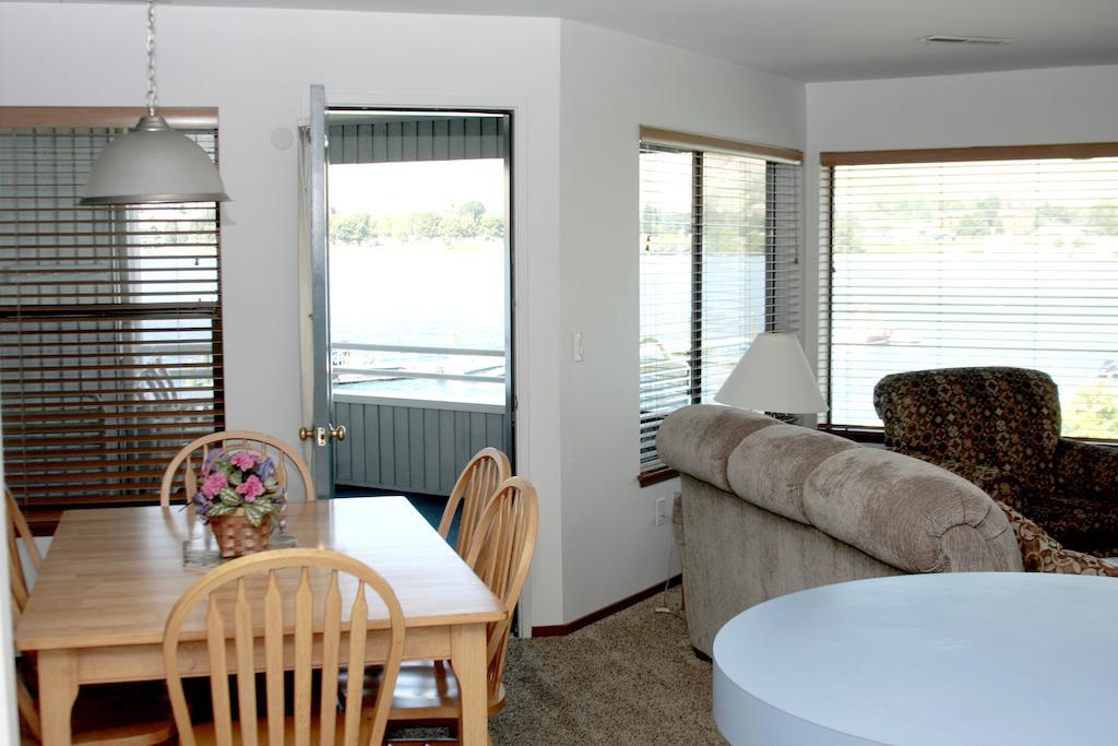 Petersons Waterfront Apartment Chelan Exterior foto